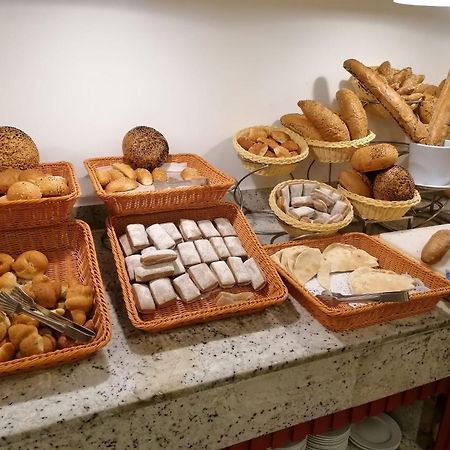 Hotel Apartments Villaggio Dei Fiori 4 Stars Luxury - Great Family Resort - Pet Friendly - With Hypermarket - Delivery Restaurant-Pizzeria - Room Breakfast With Supplement - Ultra Fast Wi-Fi - Play Area For Children - Olympic Swimming Pool - Parking كاوْرلي المظهر الخارجي الصورة