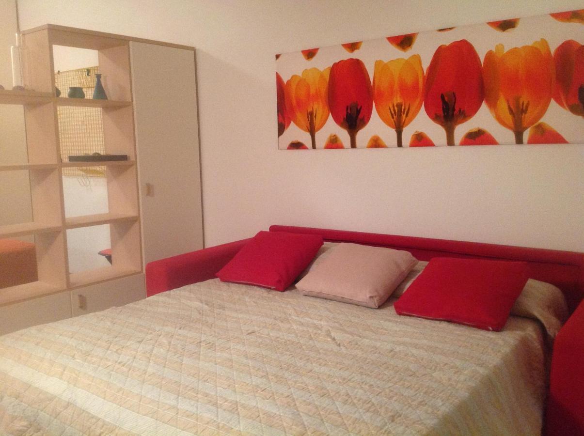 Hotel Apartments Villaggio Dei Fiori 4 Stars Luxury - Great Family Resort - Pet Friendly - With Hypermarket - Delivery Restaurant-Pizzeria - Room Breakfast With Supplement - Ultra Fast Wi-Fi - Play Area For Children - Olympic Swimming Pool - Parking كاوْرلي المظهر الخارجي الصورة